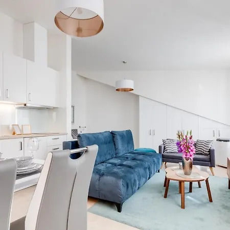 Royal In The Heart Of Apartment