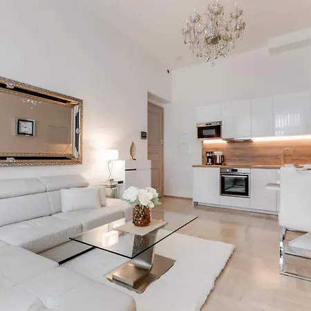 Royal In The Heart Of Appartement *