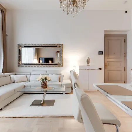 Lejlighed Royal In The Heart Of Prag