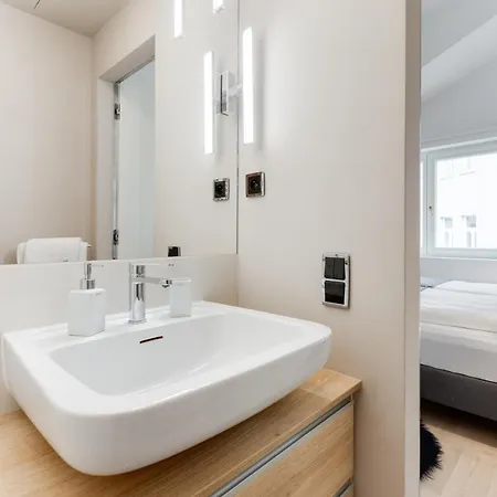 Royal In The Heart Of Apartment