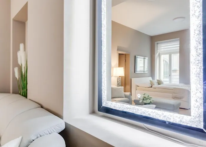 Royal In The Heart Of Apartman *